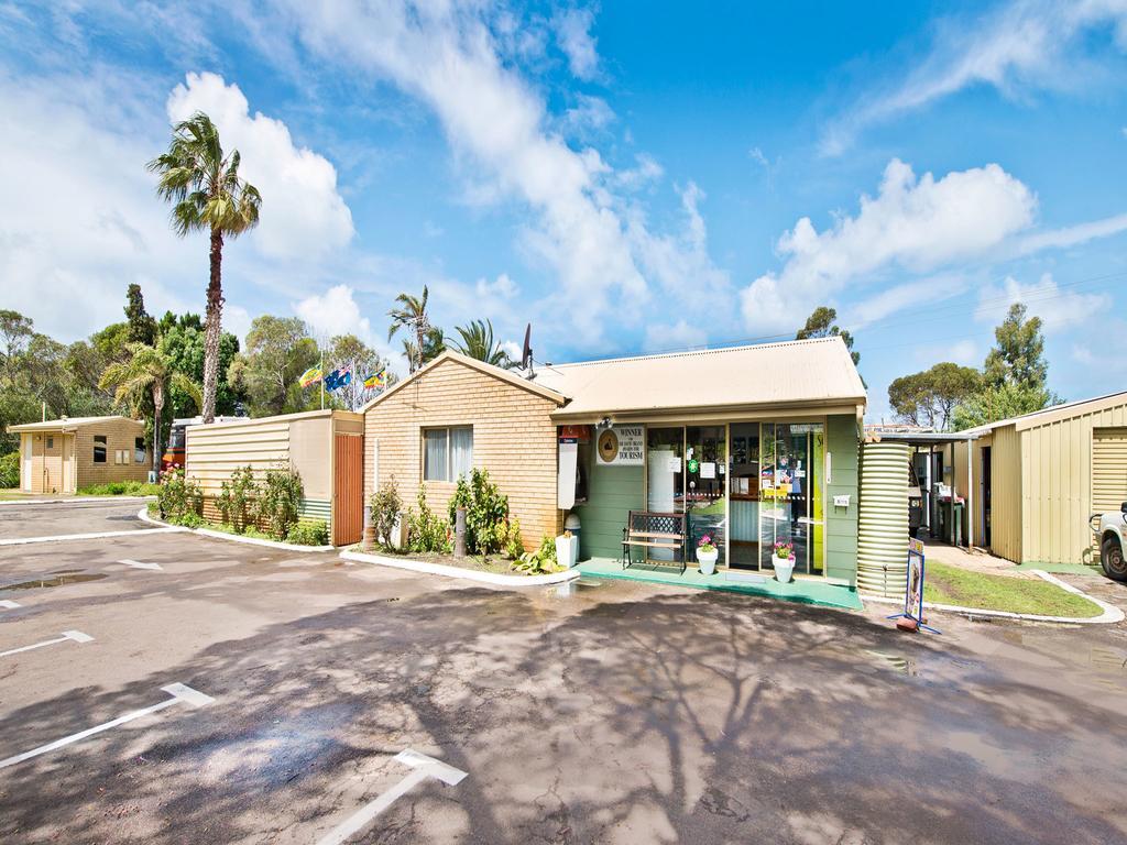 Acclaim Pine Grove Holiday Park Esperance Exterior foto